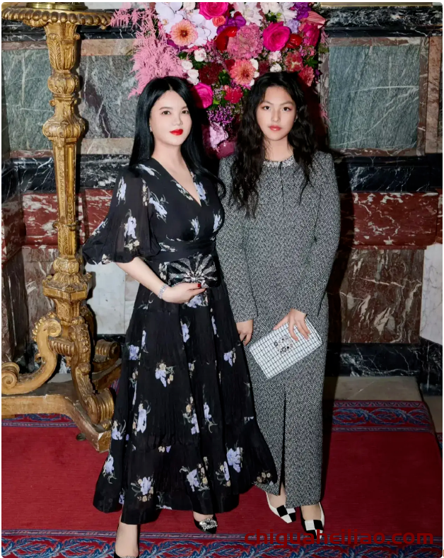 李湘近照惊艳,48岁依旧年轻如昔