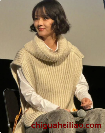 赵丽颖短发洋娃娃造型:37岁依旧精致